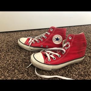 Red converse